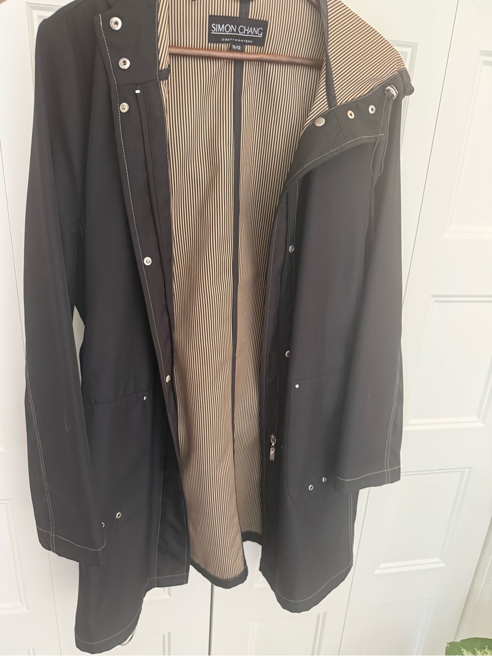 Simon Chang Black Hooded Wind/Raincoat